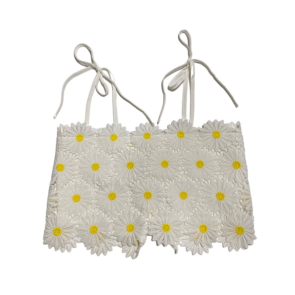 Shein Daisy Cropped Tank Top